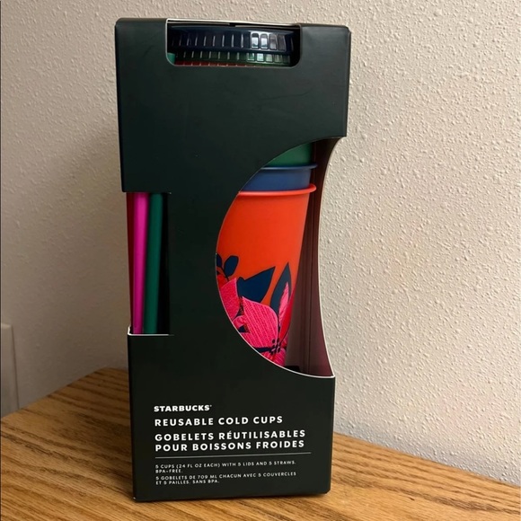 2021 SB HOLIDAY 5 Different Designs Reusable Cold Cups NEW! - Picture 1 of 2